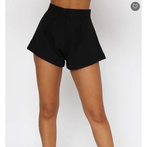 White fox boutique hey vacay shorts